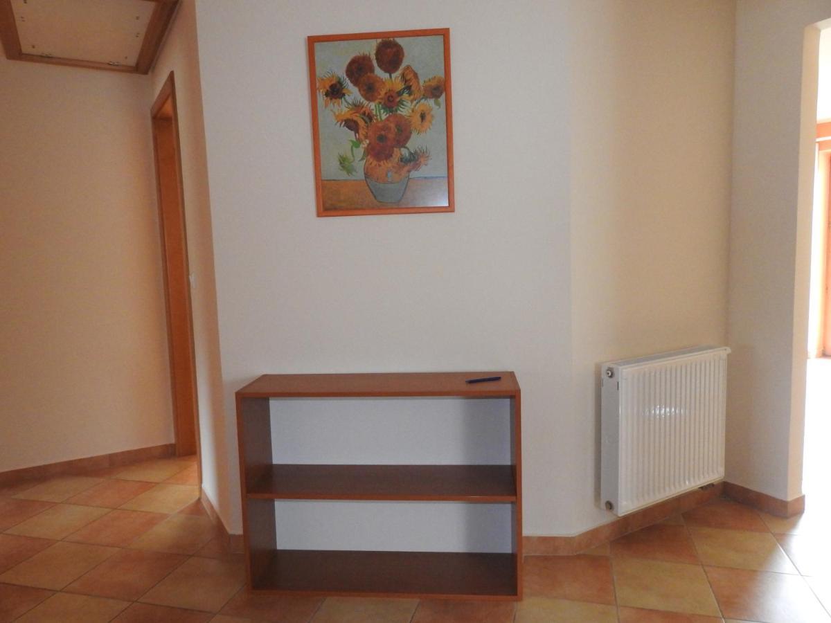 Petra Apartmanház Badacsonytomaj Bagian luar foto